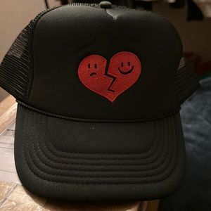 CHAOTIC SAINTS HOPELESS ROMANTIC TRUCKER HAT OS